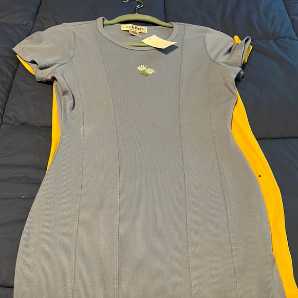 Dress lighter blue size med - Picture 1 of 3